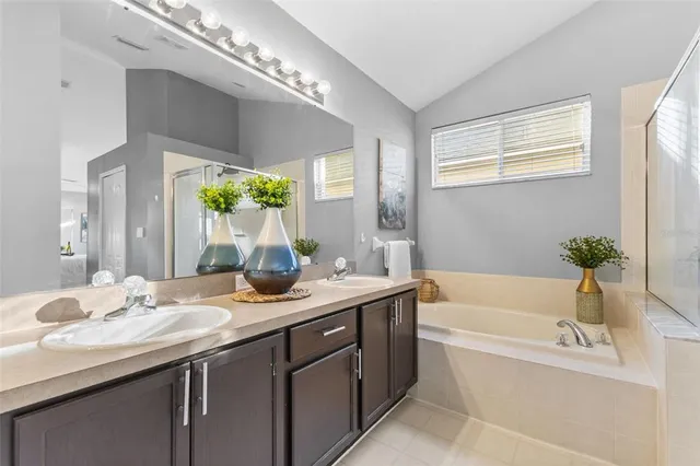 $469,950 | 1422 Trail Boss Lane, Brandon, FL 33511