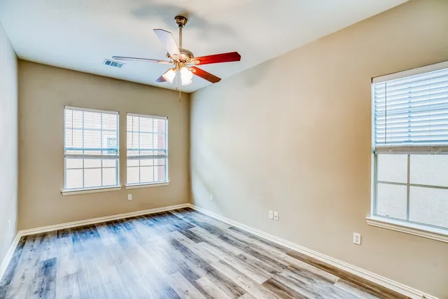 $2,080 | 7118 Turtle Lagoon Row, Houston, TX 77036