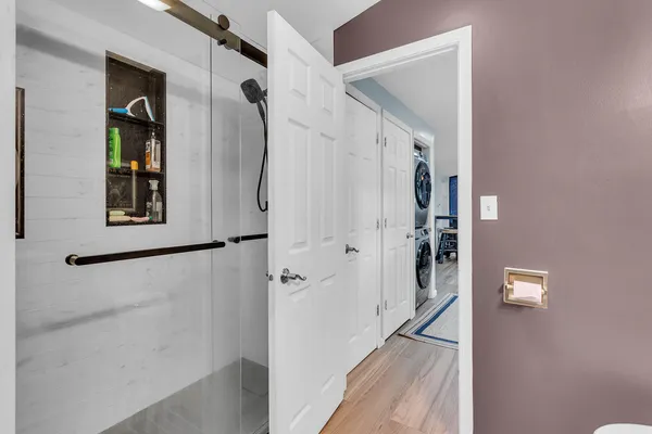 $325,000 | 585 Norvell Beach Drive, Brooklyn, MI 49230