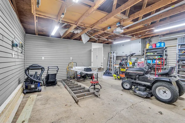 $325,000 | 585 Norvell Beach Drive, Brooklyn, MI 49230