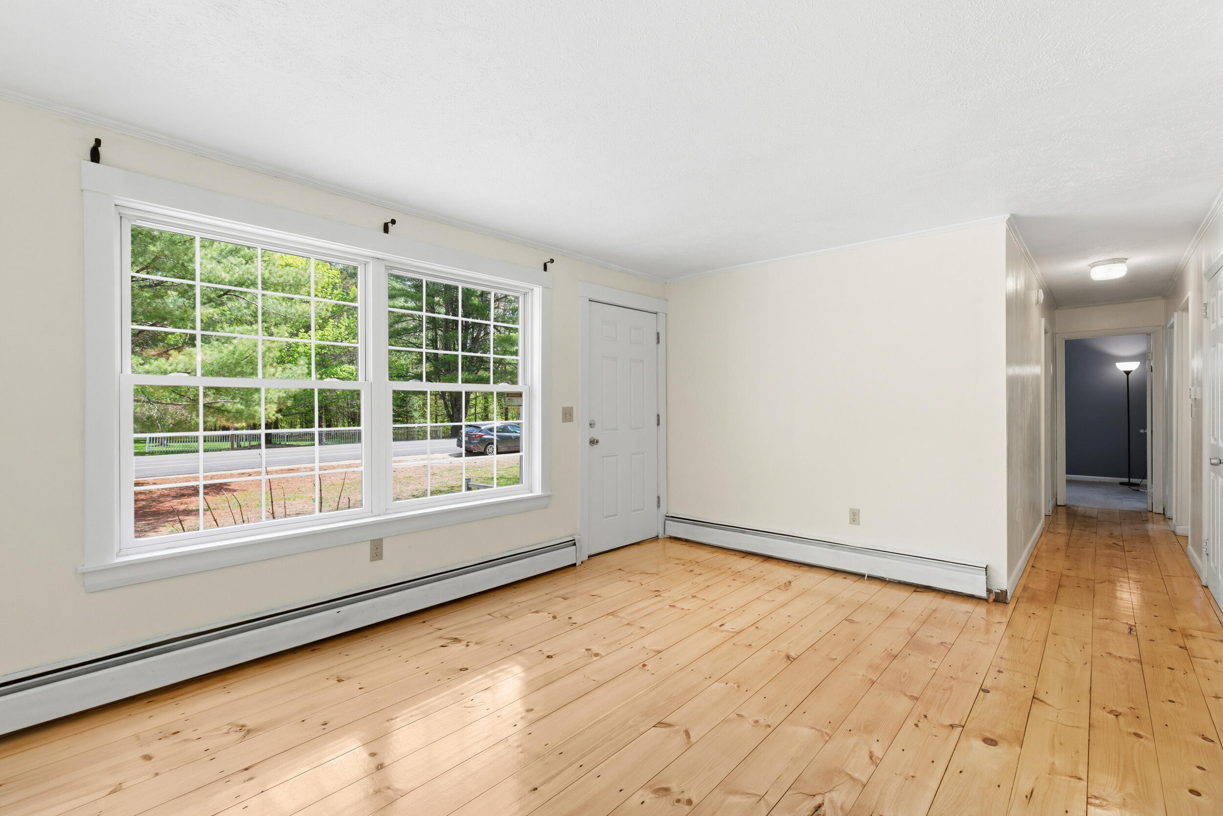 450 Richville Road Standish, ME 04084 - Photo 22 of 38 Livingroom