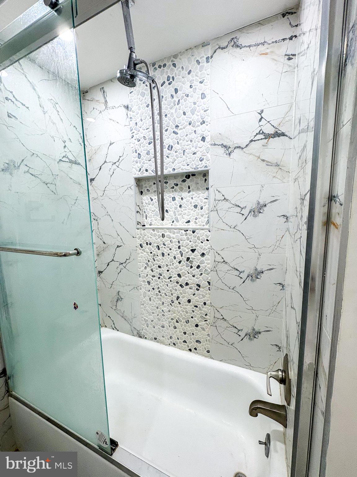 750 Miller Drive Dover, DE 19901 - Photo 13 of 49 a bathroom with a shower