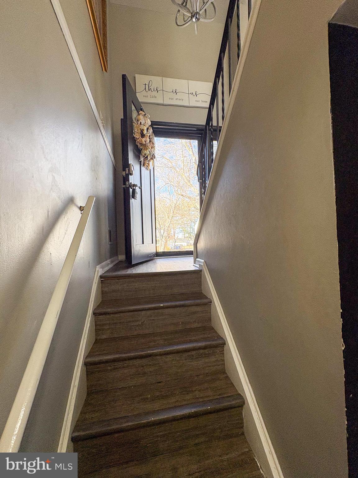 750 Miller Drive Dover, DE 19901 - Photo 17 of 49 a view of entryway