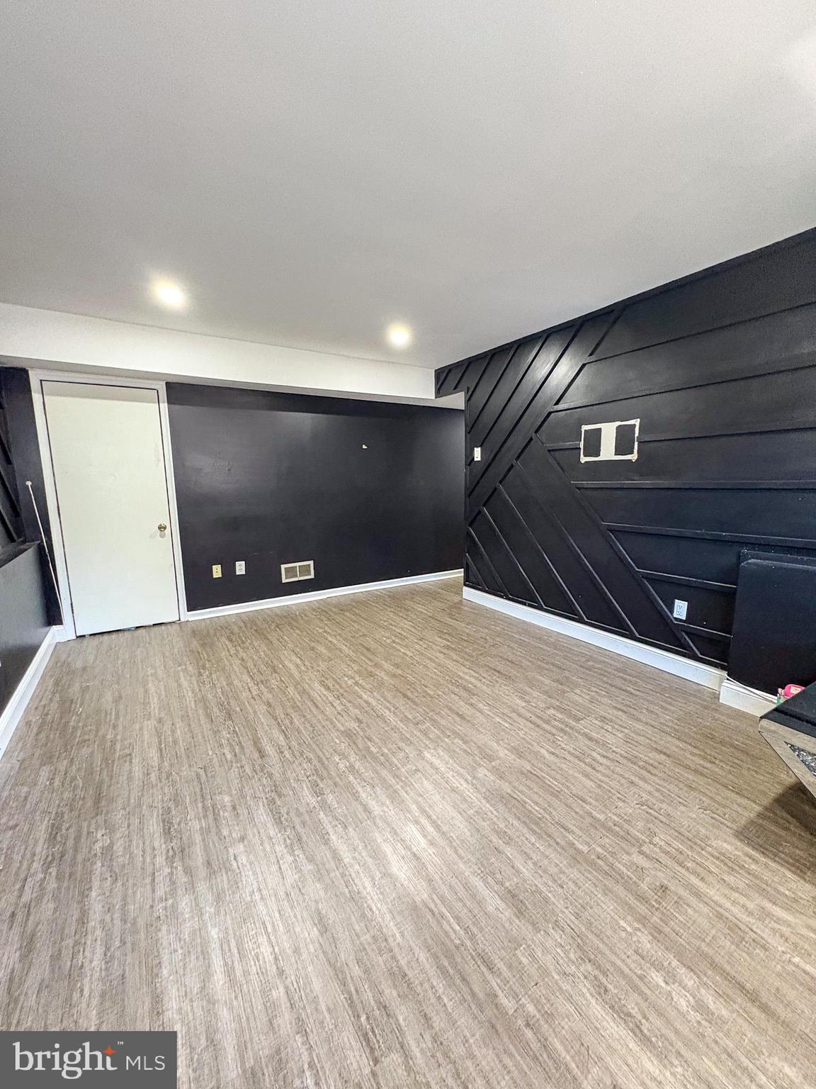 750 Miller Drive Dover, DE 19901 - Photo 38 of 49 a view of a livingroom with a couch