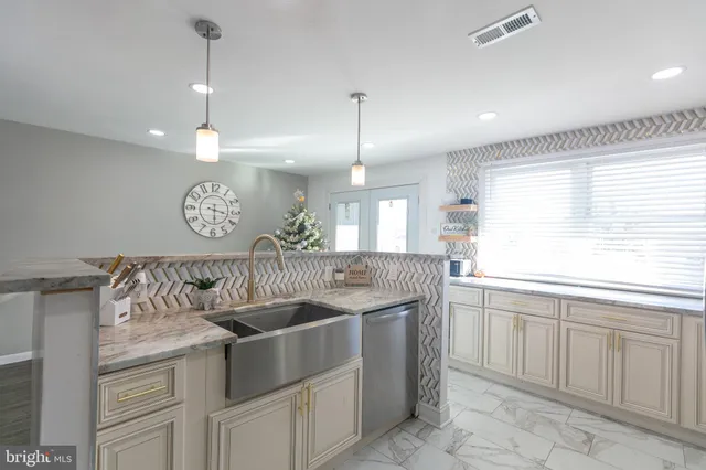 $365,000 | 750 Miller Drive, Dover, DE 19901