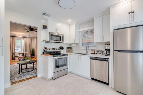 $2,000,000 | 1317 Newning Avenue, Austin, TX 78704
