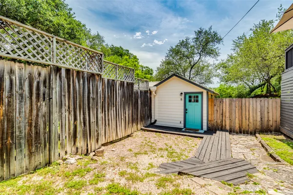 $2,000,000 | 1317 Newning Avenue, Austin, TX 78704