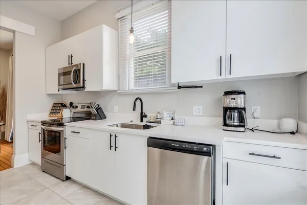$2,000,000 | 1317 Newning Avenue, Austin, TX 78704