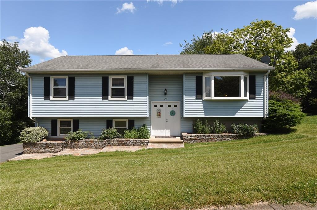 Nicely maintained and move in ready home!