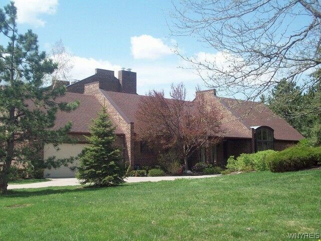 20 Hidden Ridge Common Amherst, NY 14221 - Photo 1 of 1