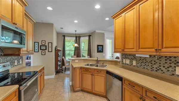 $429,000 | 3940 Sunnywood Circle, Lakeland, FL 33812