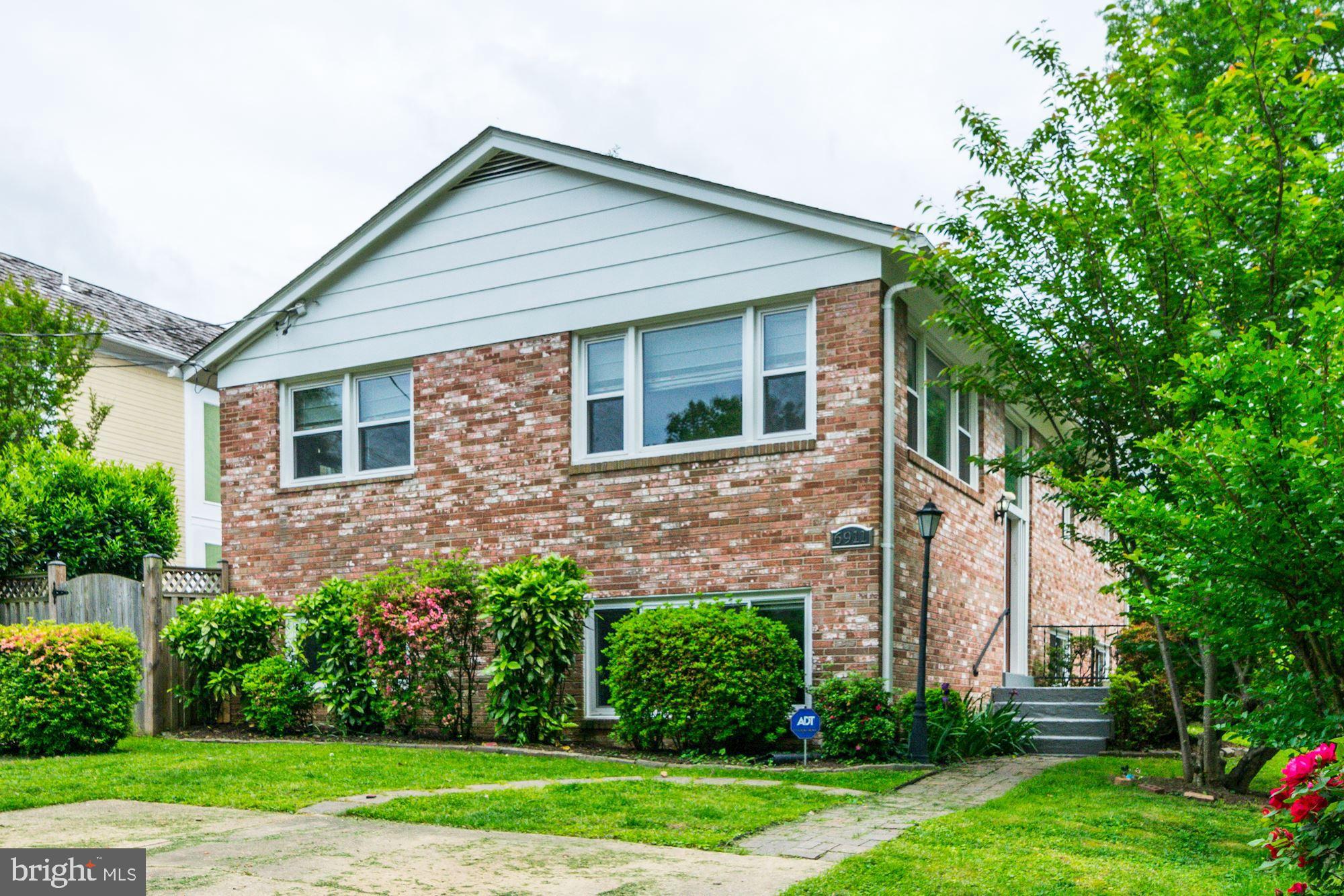 6911 Chelsea Road McLean, VA 22101 - Photo 1 of 45 Gallery Image 1