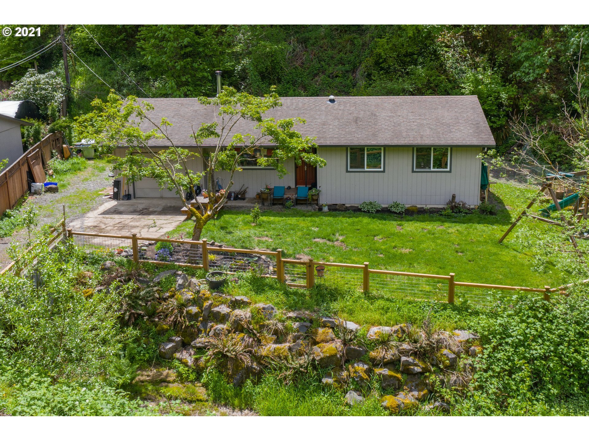 15802 South Neibur Road Oregon City, OR 97045 - Photo 1 of 32 Gallery Image 1