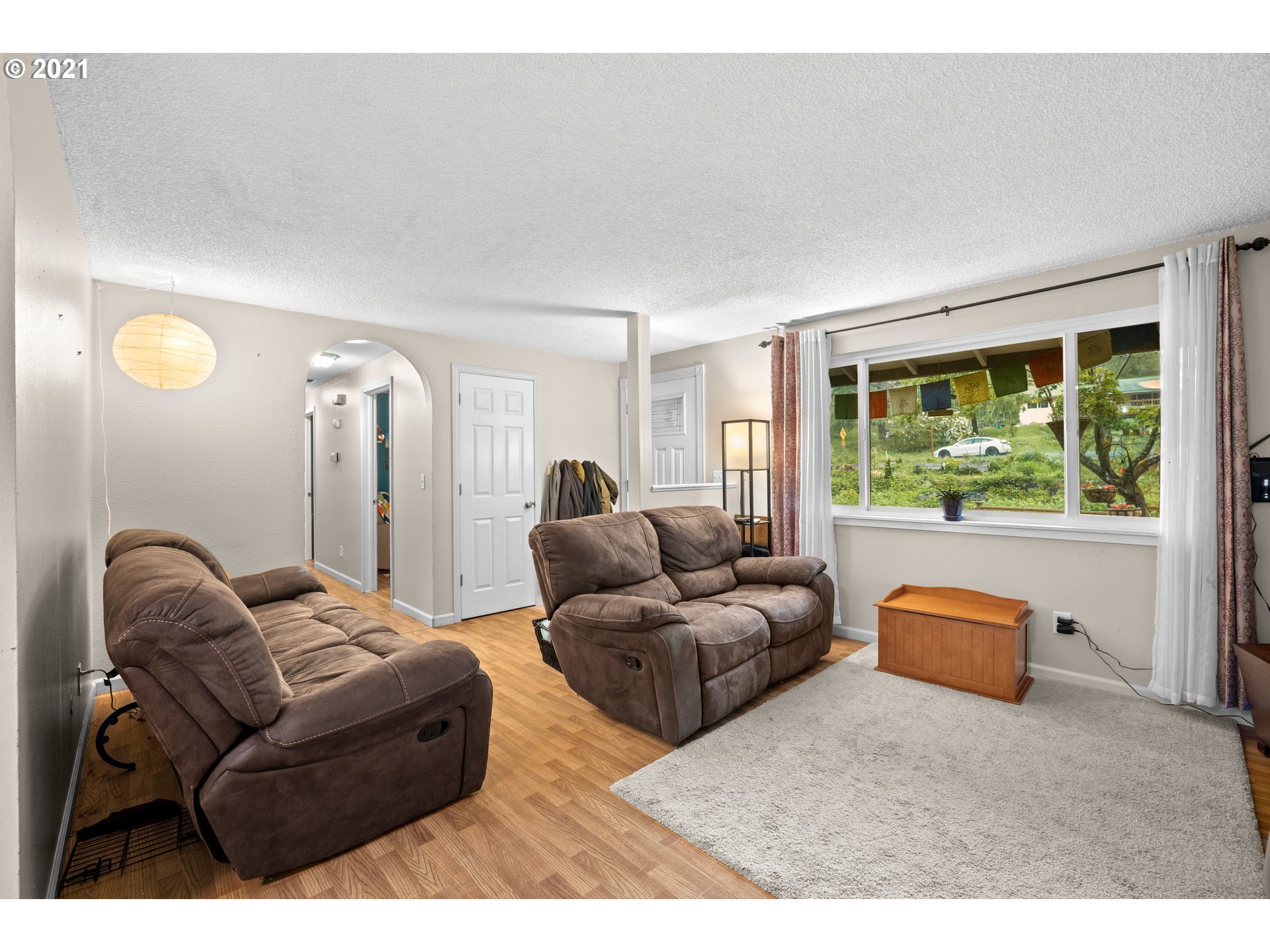 15802 South Neibur Road Oregon City, OR 97045 - Photo 14 of 32 Gallery Image 14