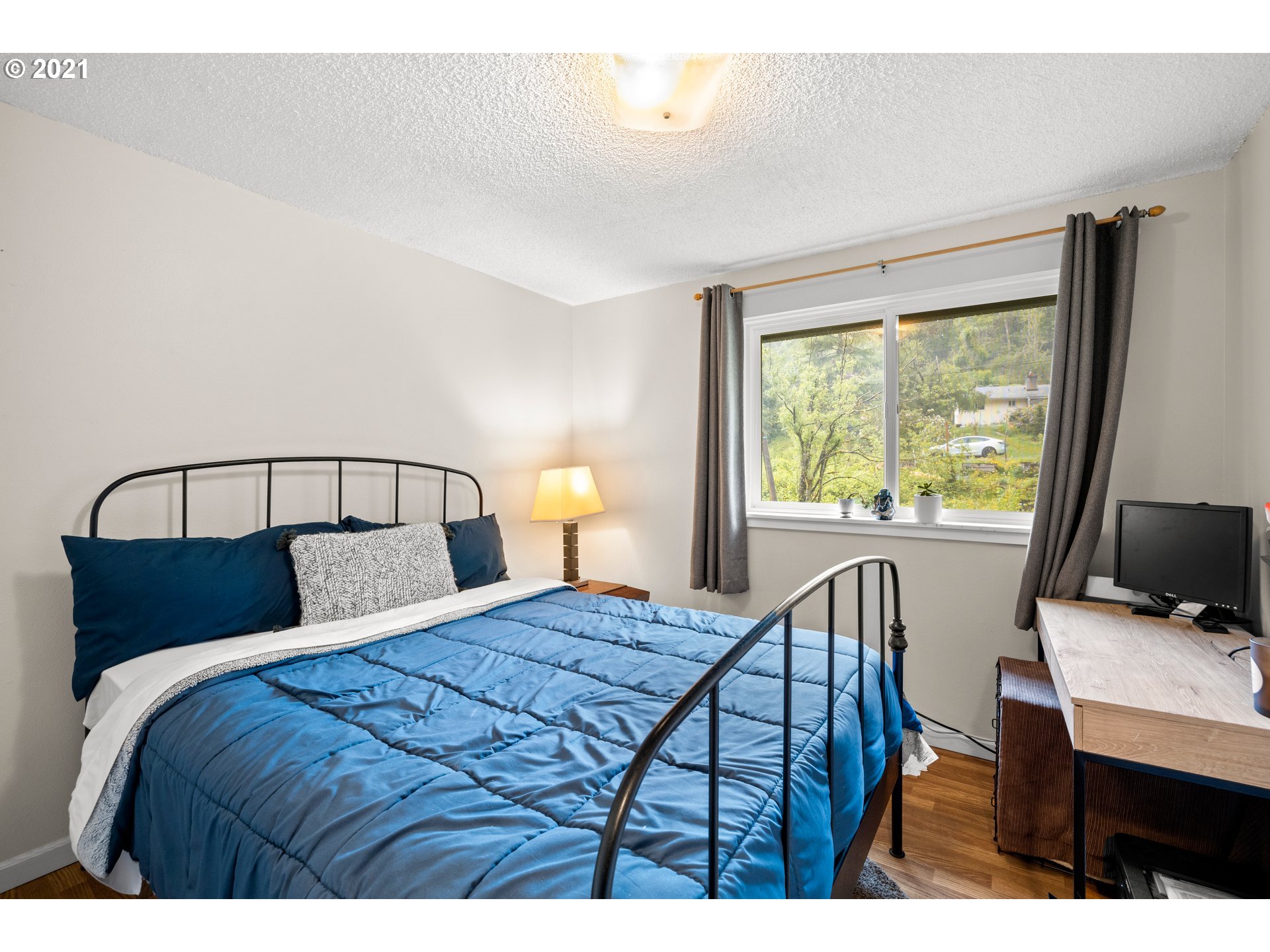 15802 South Neibur Road Oregon City, OR 97045 - Photo 19 of 32 Gallery Image 19