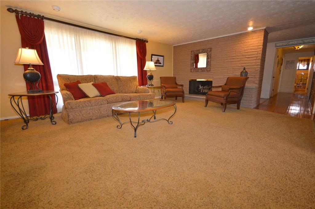 1139 Washington Road Pittsburgh, PA 15228 - Photo 5 of 23 Gallery Image 5