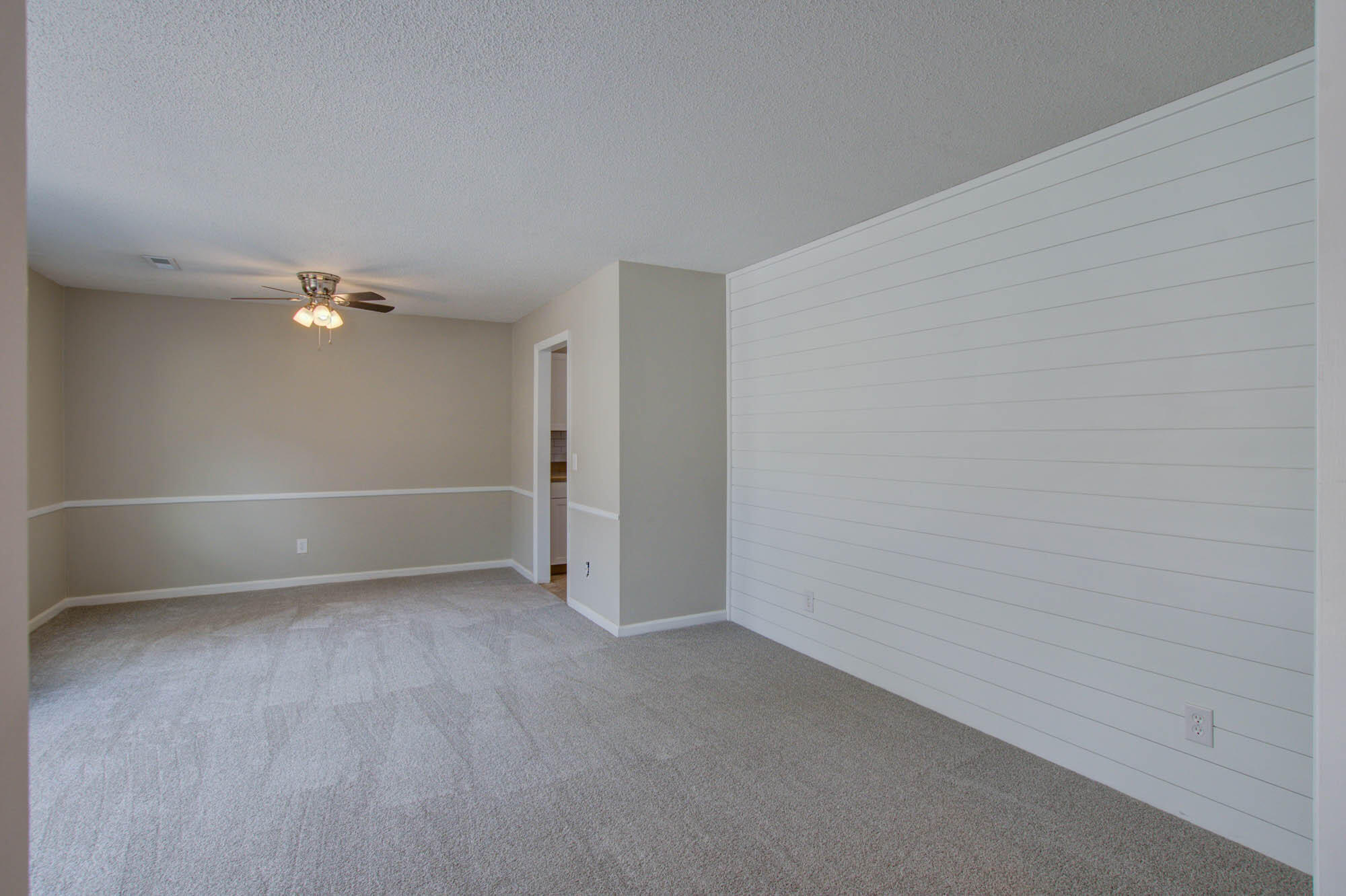 300 Heber Road Summerville, SC 29485 - Photo 5 of 27 300 (7)