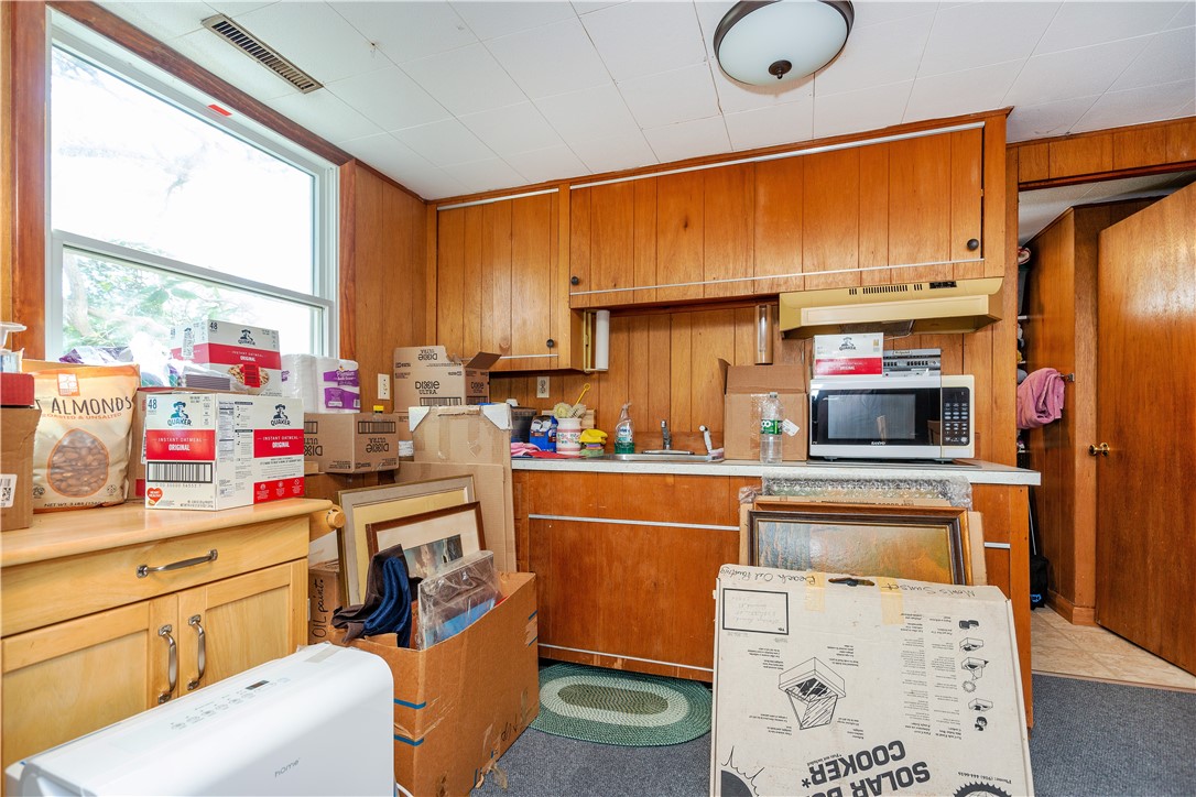 46 Viceroy Road Warwick, RI 02886 - Photo 27 of 43