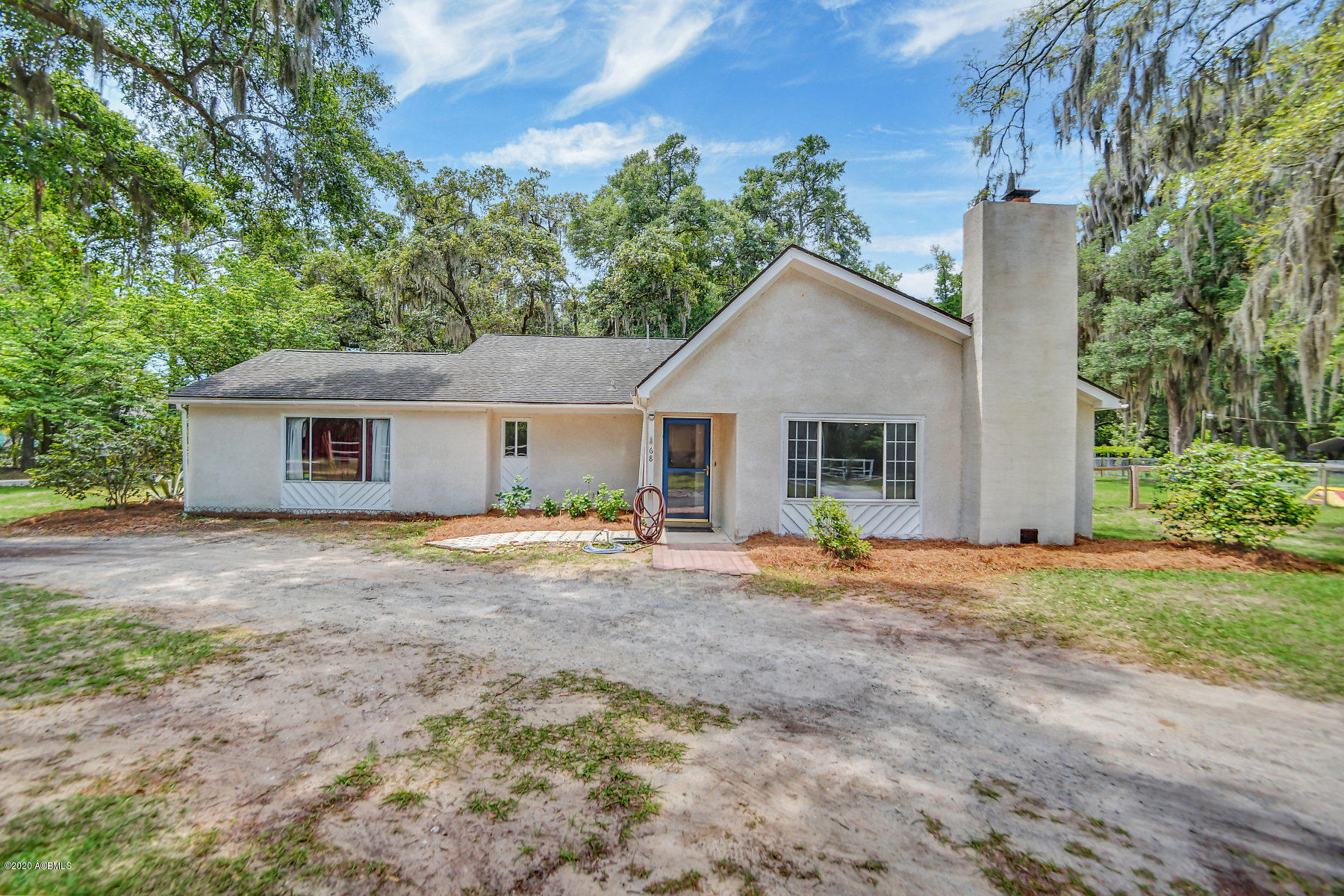 68 Alumni Road Beaufort, SC 29907 - Photo 1 of 40 DSC07888-SMALL