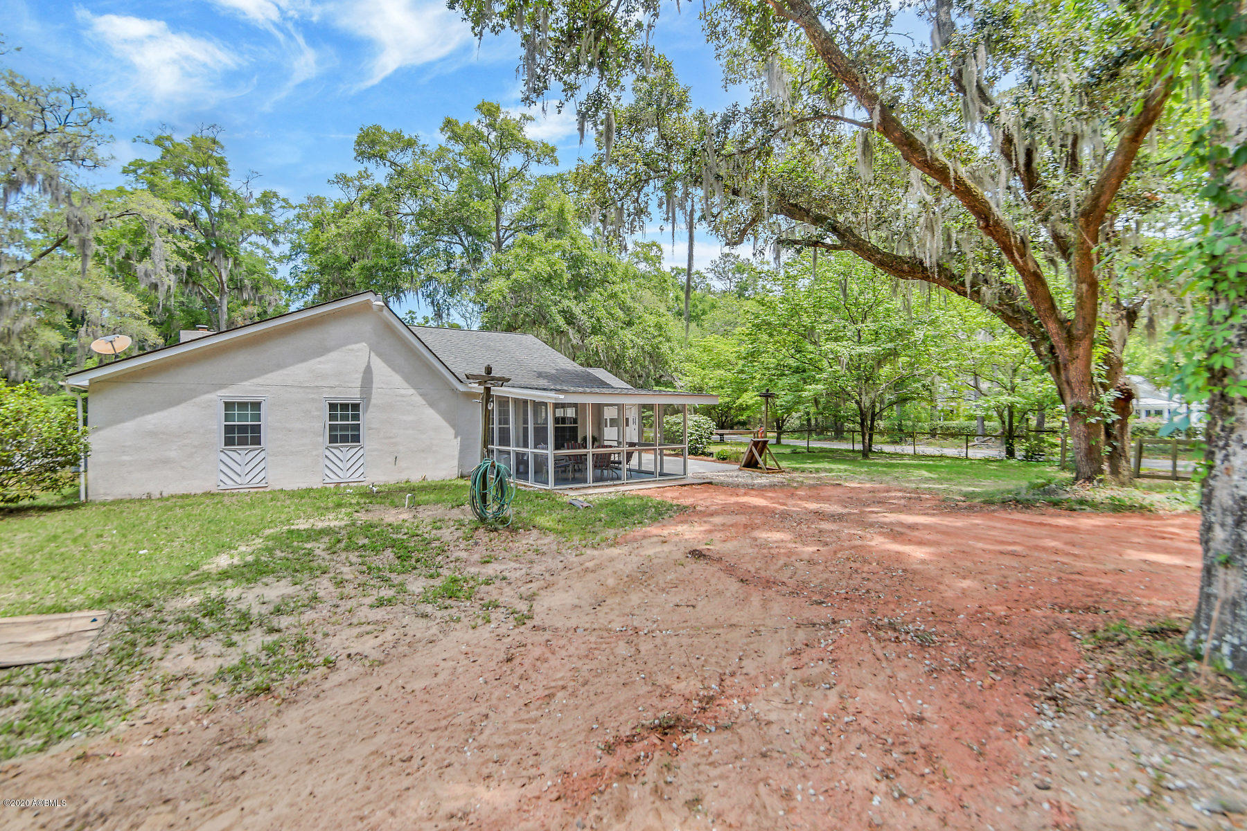 68 Alumni Road Beaufort, SC 29907 - Photo 31 of 40 DSC08087-SMALL