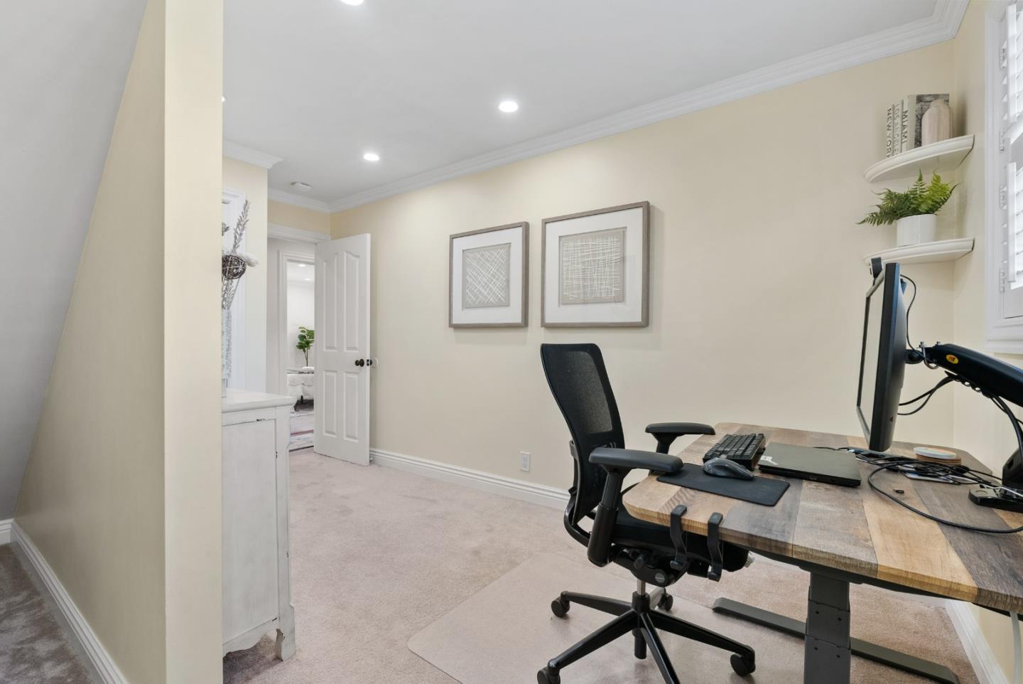 1075 Annapolis Drive San Mateo, CA 94403 - Photo 13 of 34