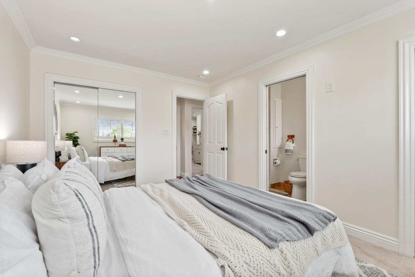 1075 Annapolis Drive San Mateo, CA 94403 - Photo 16 of 34