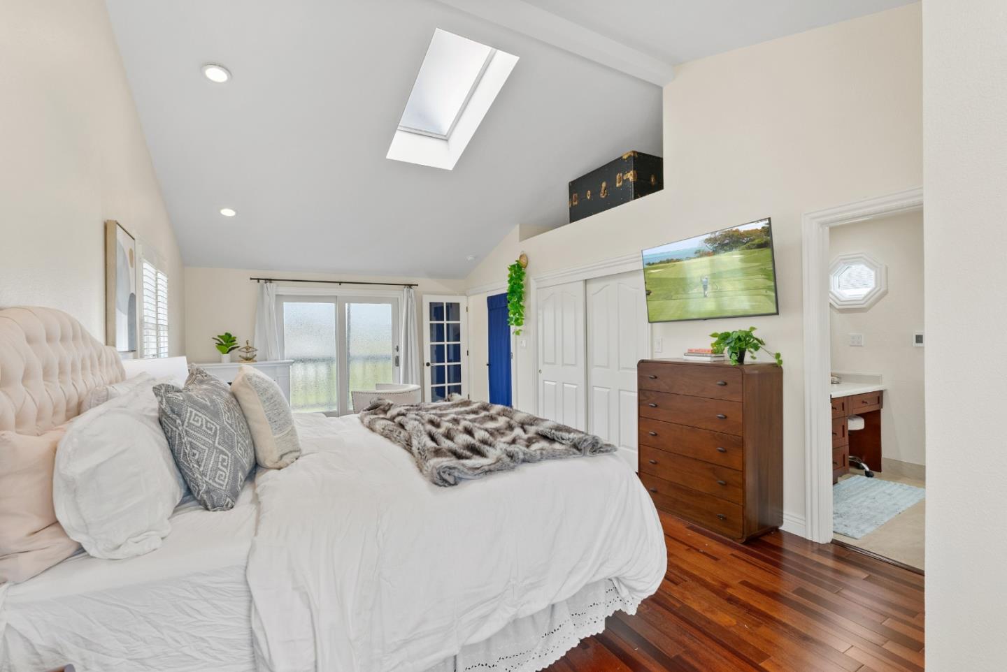 1075 Annapolis Drive San Mateo, CA 94403 - Photo 22 of 34