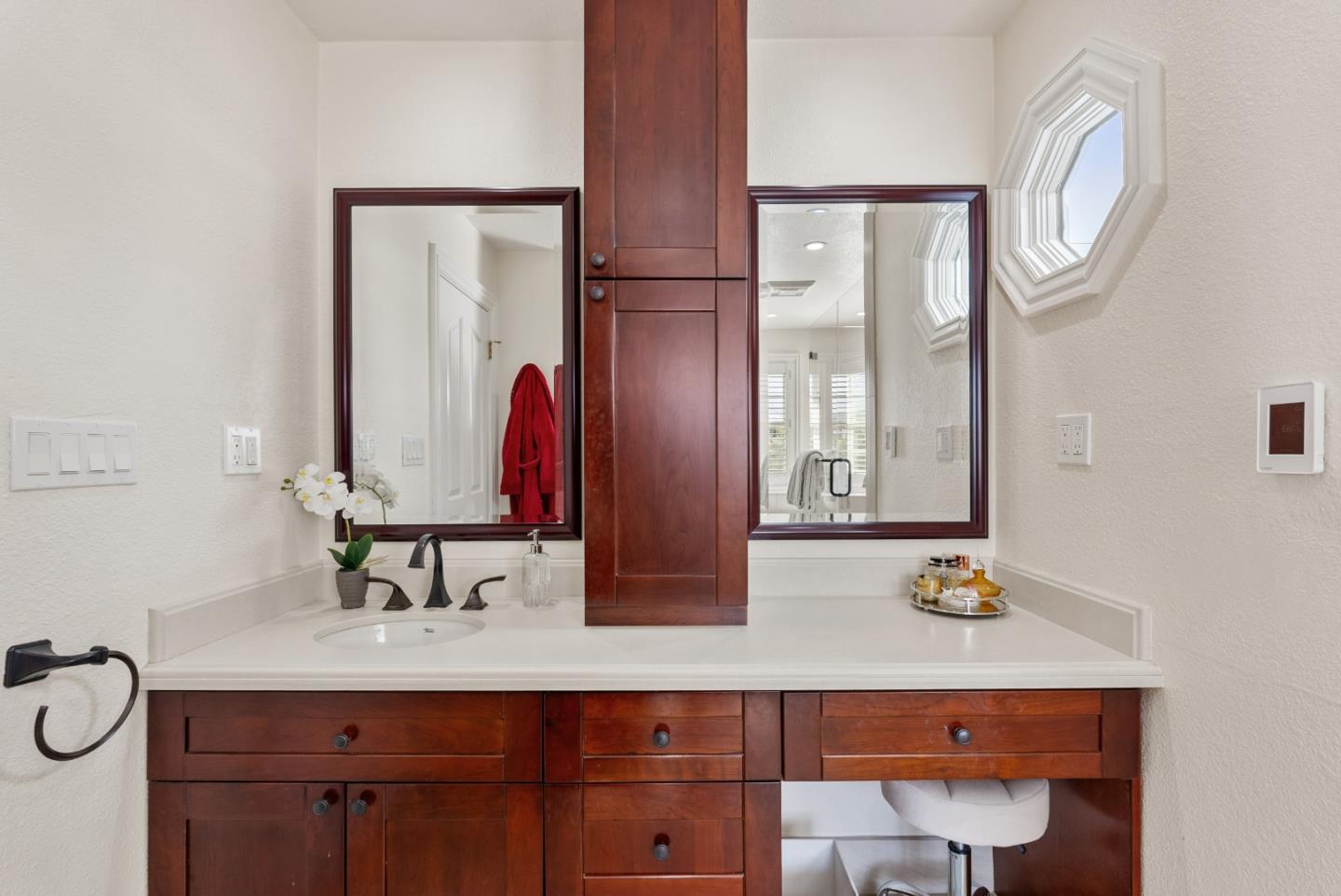 1075 Annapolis Drive San Mateo, CA 94403 - Photo 26 of 34