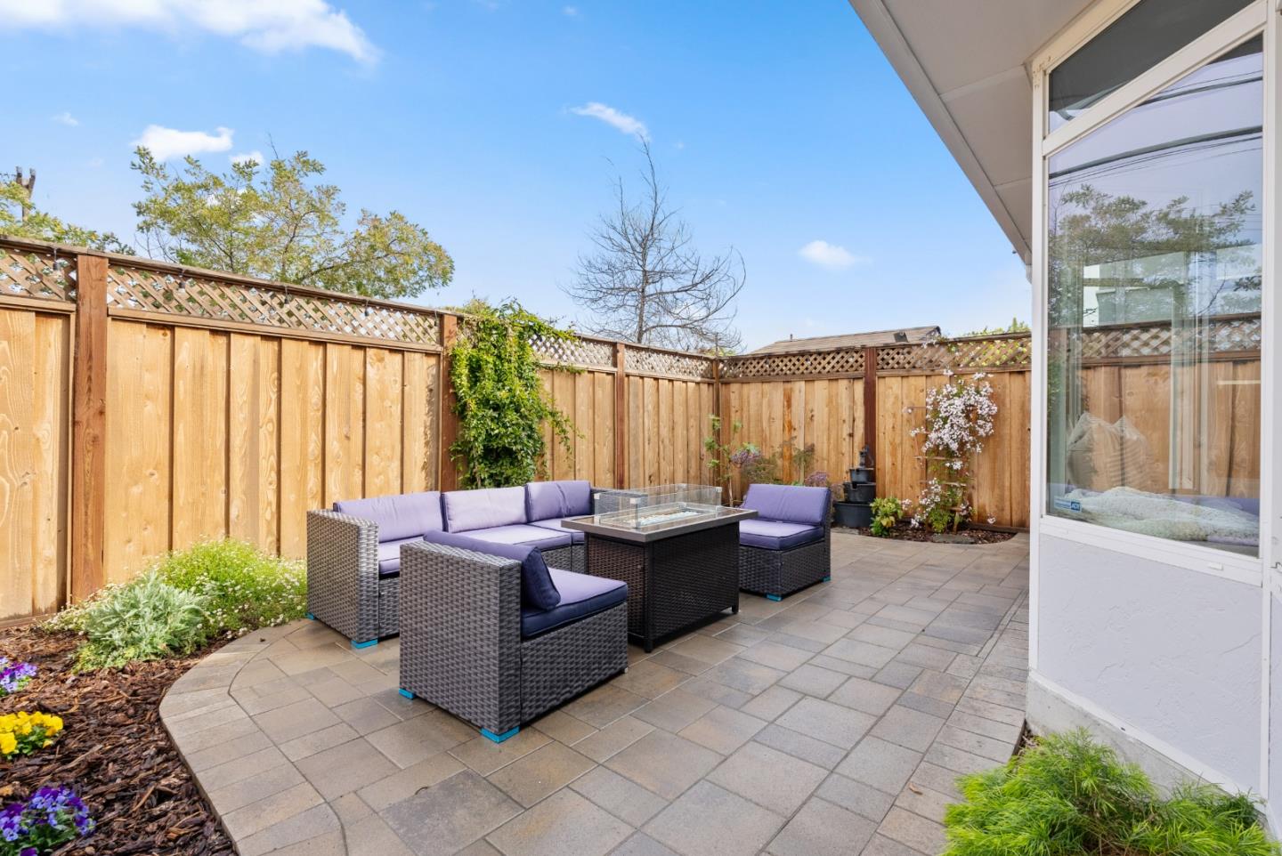 1075 Annapolis Drive San Mateo, CA 94403 - Photo 30 of 34