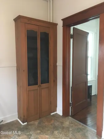 $1,100 | 307 Broadway, Unit 1, Menands, NY 12204