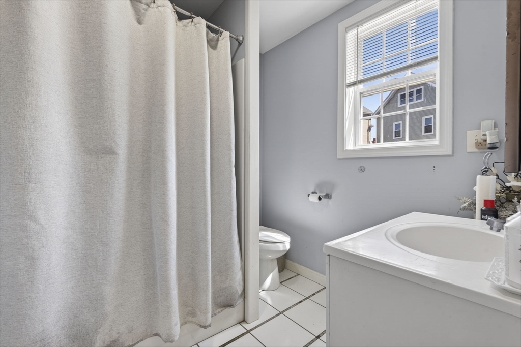 206 Irving Street Fall River, MA 02723 - Photo 12 of 30