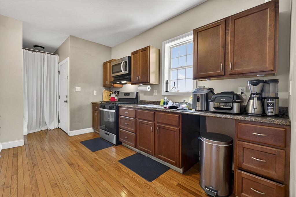 206 Irving Street Fall River, MA 02723 - Photo 19 of 30