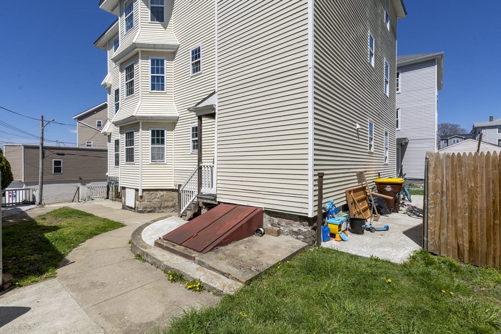 206 Irving Street Fall River, MA 02723 - Photo 29 of 30