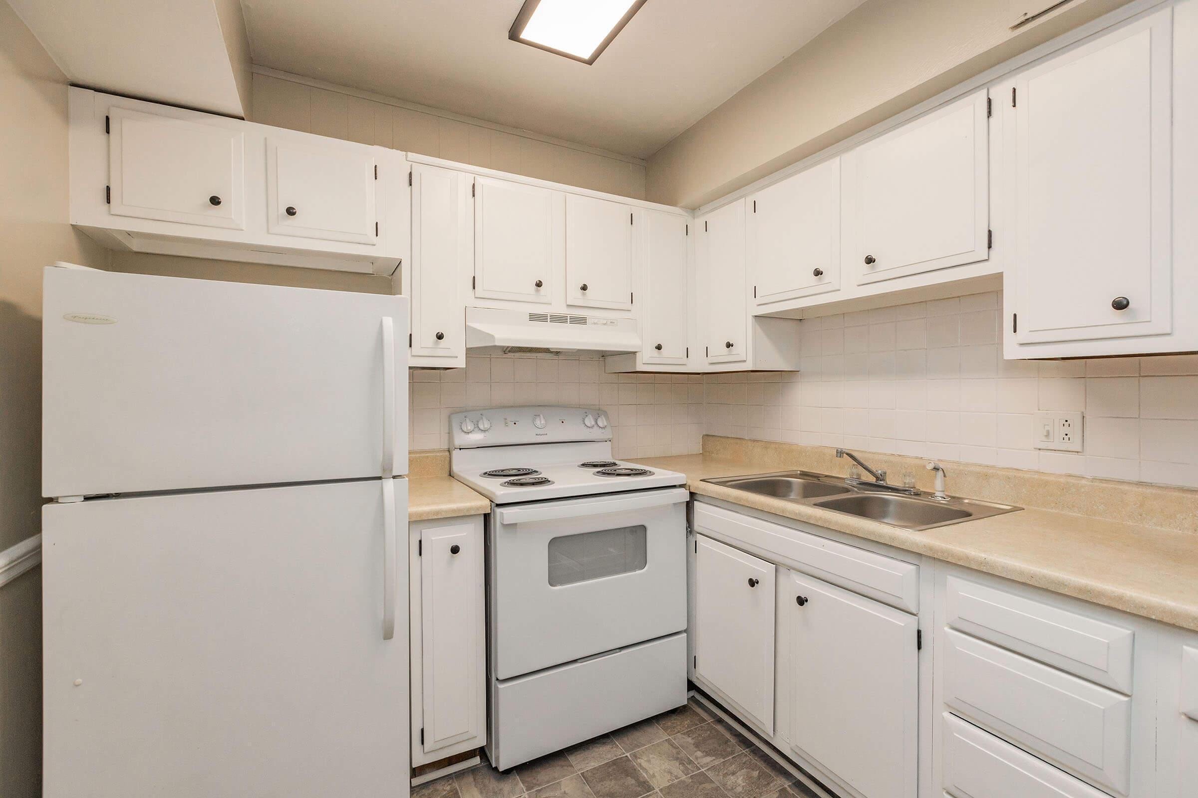 719 Townside Road Southwest, Unit 21 Roanoke, VA 24014 - Photo 8 of 15 02b_374905
