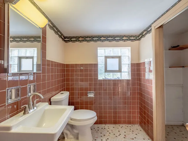 $349,900 | 12443 South McVickers Avenue, Palos Heights, IL 60463