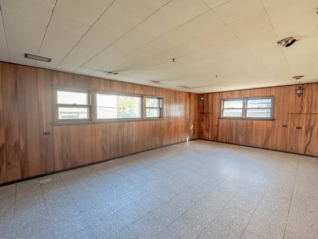 $349,900 | 12443 South McVickers Avenue, Palos Heights, IL 60463