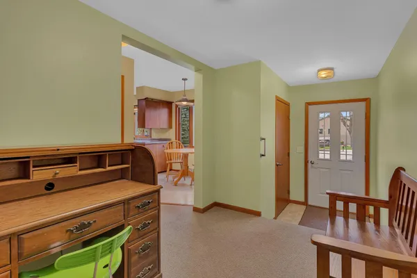 $229,000 | 311 East Oak Avenue, Olivia, MN 56277