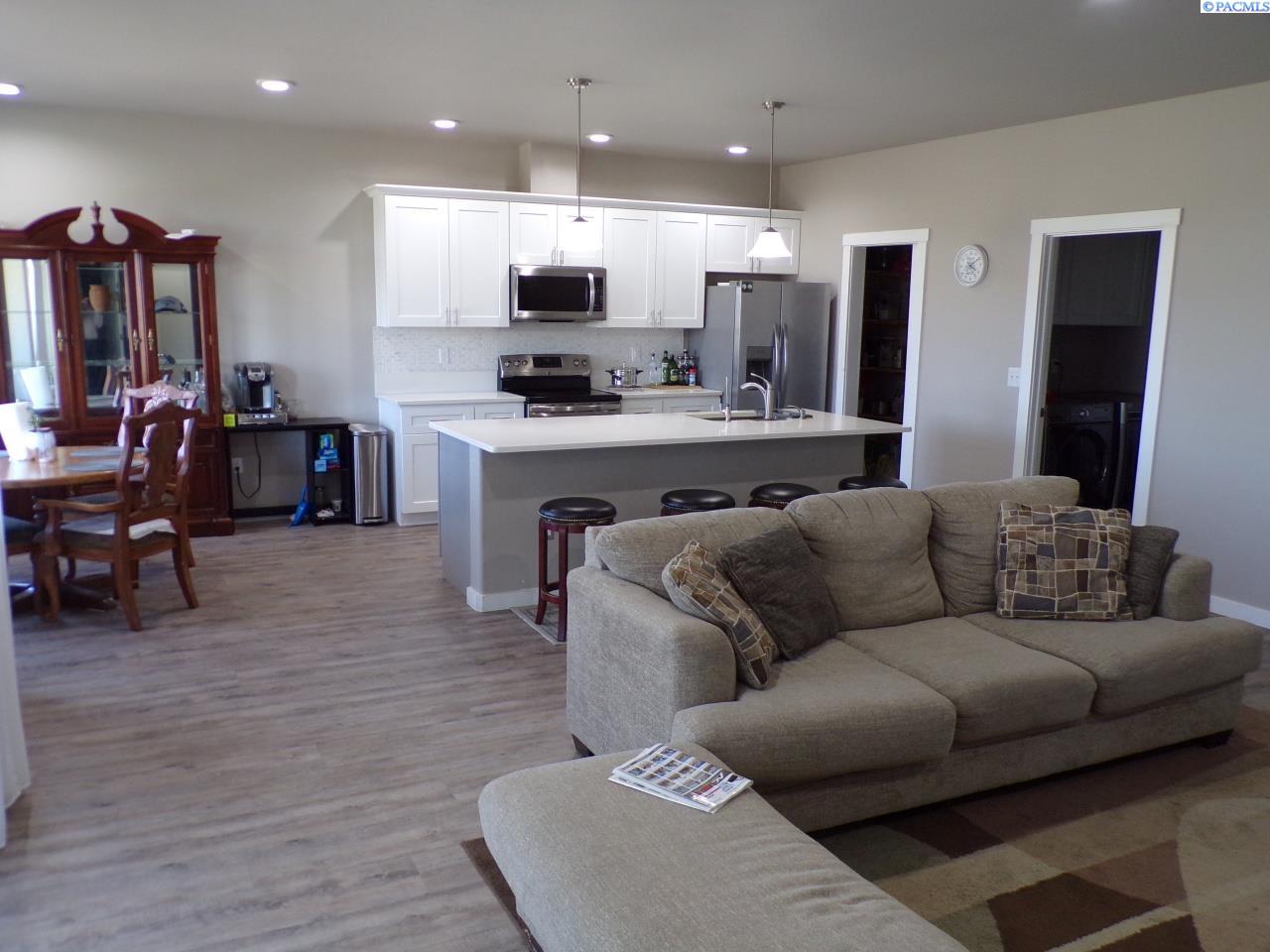 166214 West Johnson Road Prosser, WA 99350 - Photo 28 of 50 Gallery Image 28