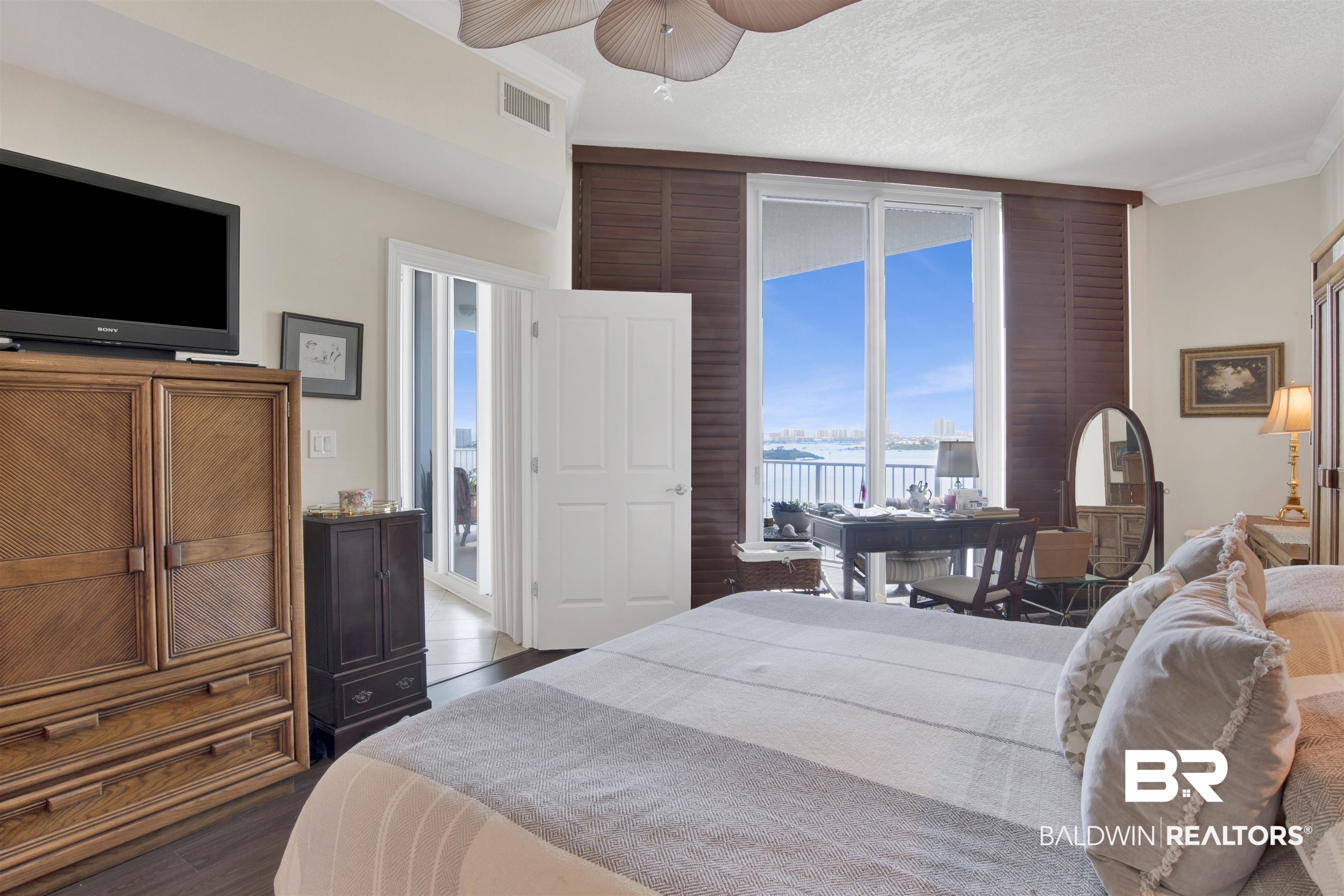 28250 Canal Road, Unit 1006 Orange Beach, AL 36561 - Photo 18 of 46 Gallery Image 18
