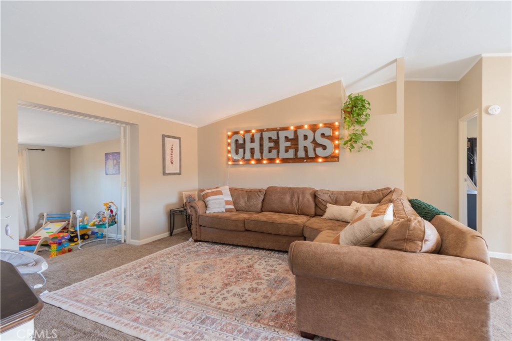 5790 Prancing Deer Road Paso Robles, CA 93446 - Photo 6 of 27 Gallery Image 6