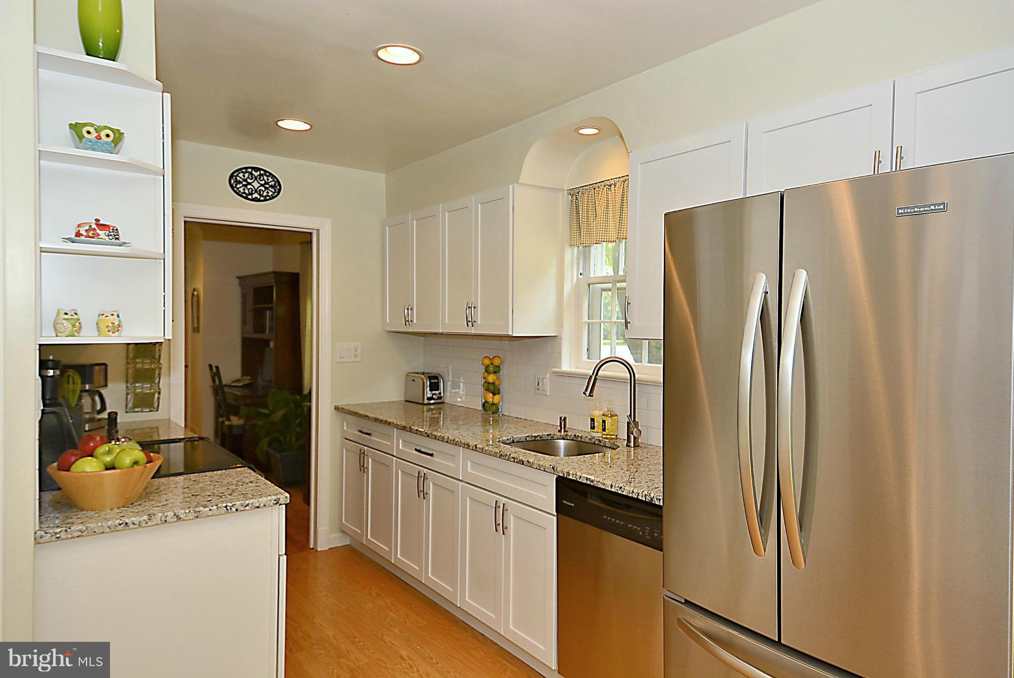 4516 Saul Road Bethesda, MD 20814 - Photo 6 of 30 Kitchen