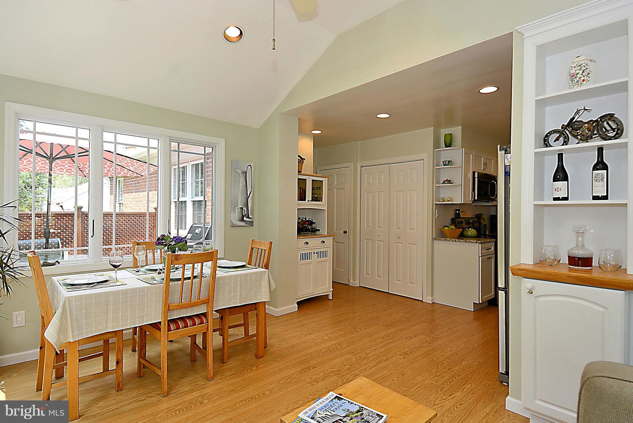4516 Saul Road Bethesda, MD 20814 - Photo 8 of 30 Sun Room / Dining Room