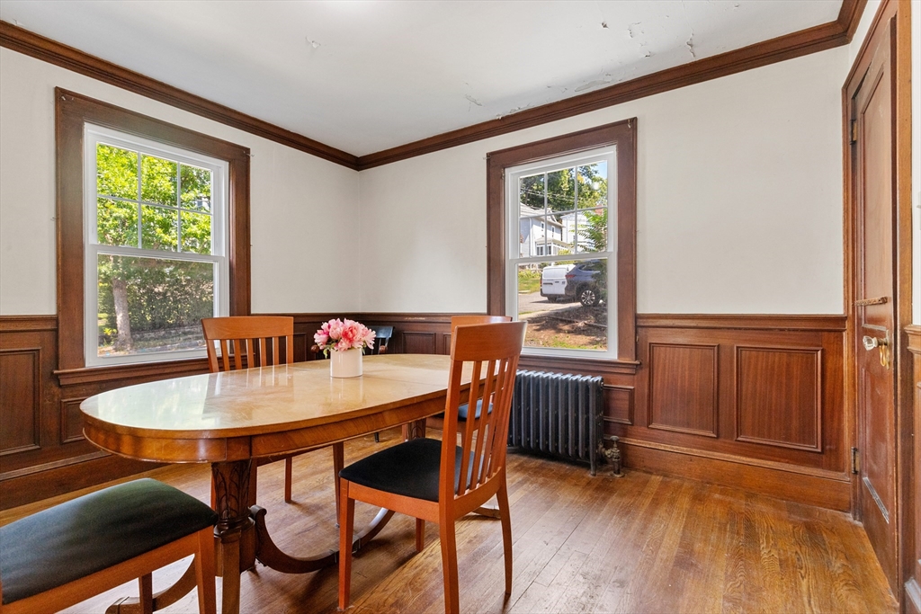 6 Peter Tufts Road Arlington, MA 02474 - Photo 29 of 35 a dining room with furniture and window