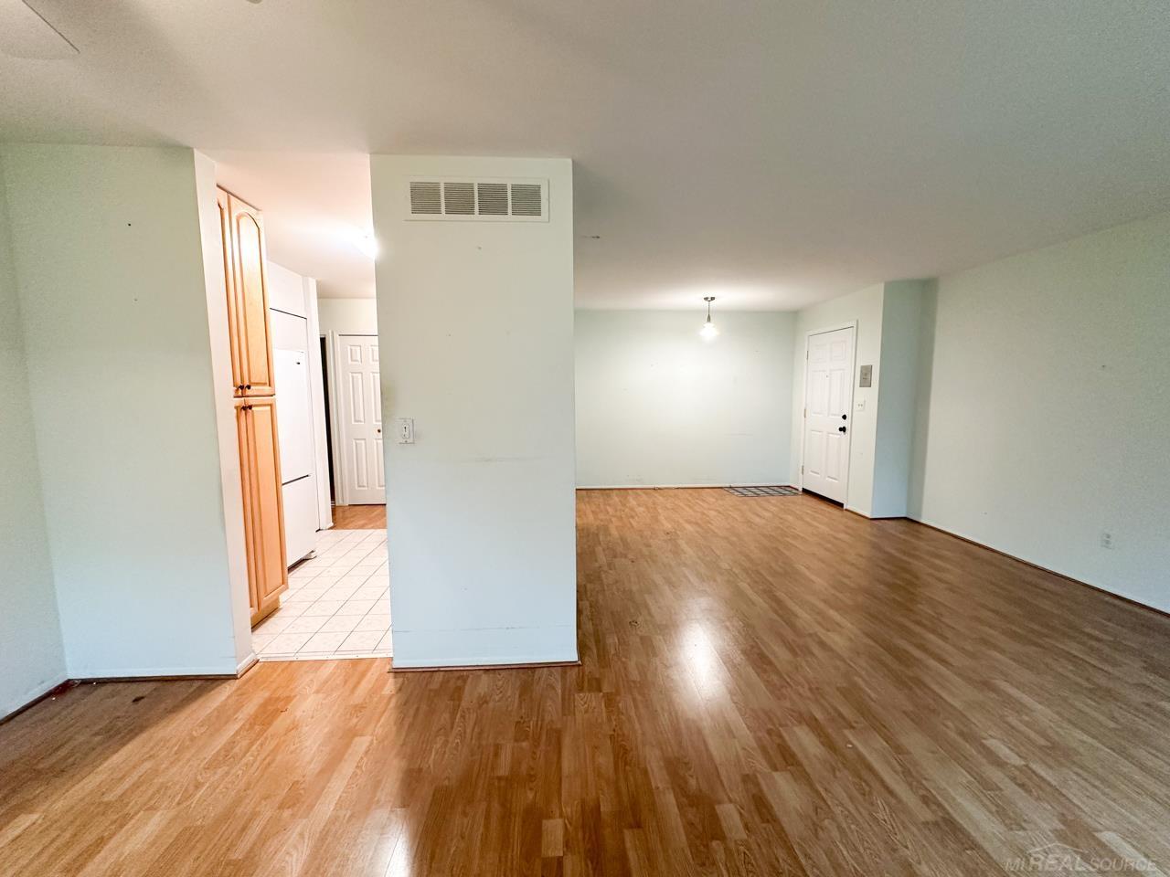 30248 Southfield Road, Unit 176 Southfield, MI 48076 - Photo 4 of 26