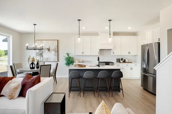 $599,900 | 11685 202nd Street West, Lakeville, MN 55044