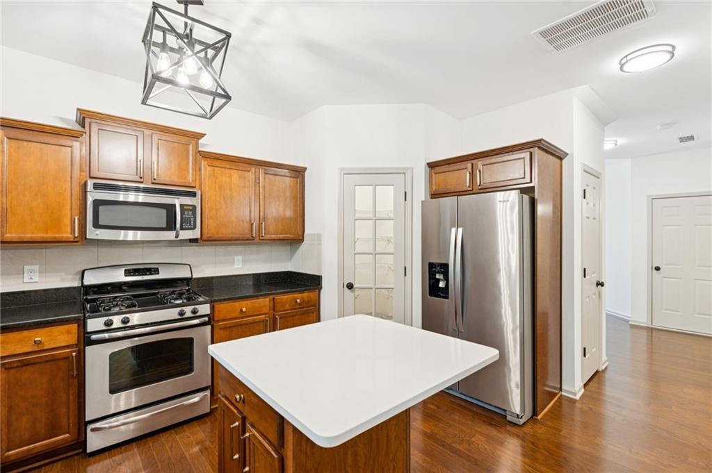 5780 Vinyard Lane Cumming, GA 30041 - Photo 13 of 46