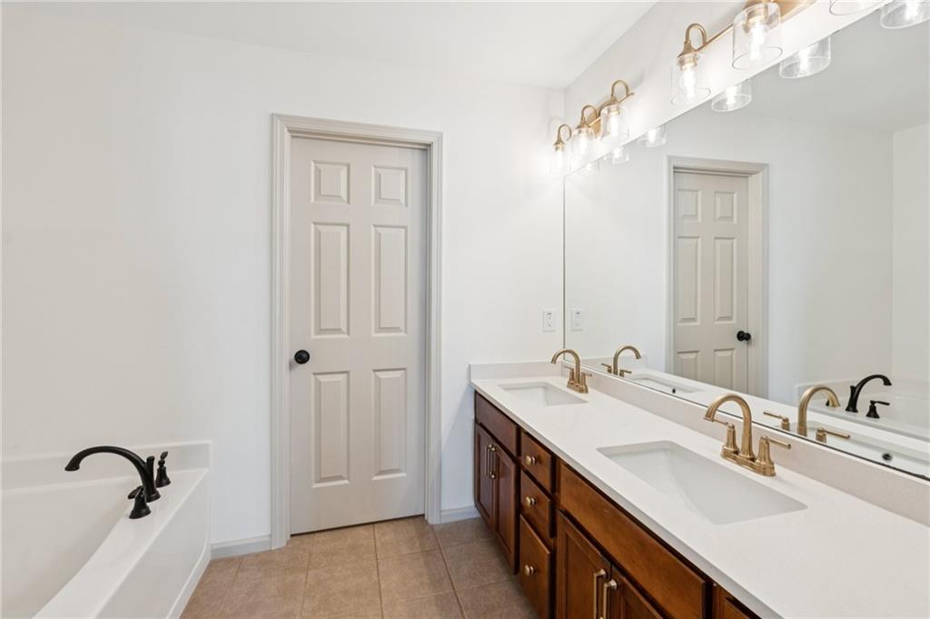 5780 Vinyard Lane Cumming, GA 30041 - Photo 24 of 46