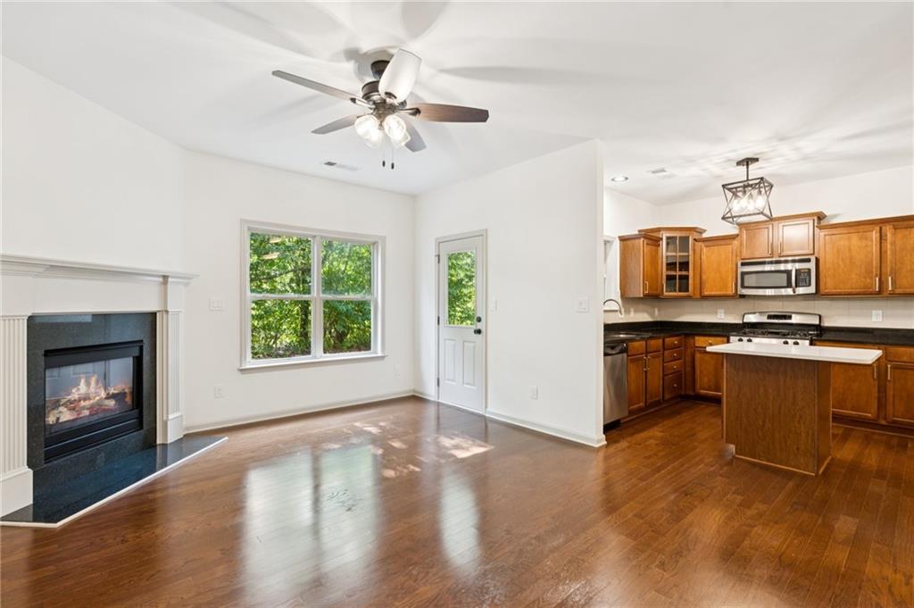 5780 Vinyard Lane Cumming, GA 30041 - Photo 10 of 46