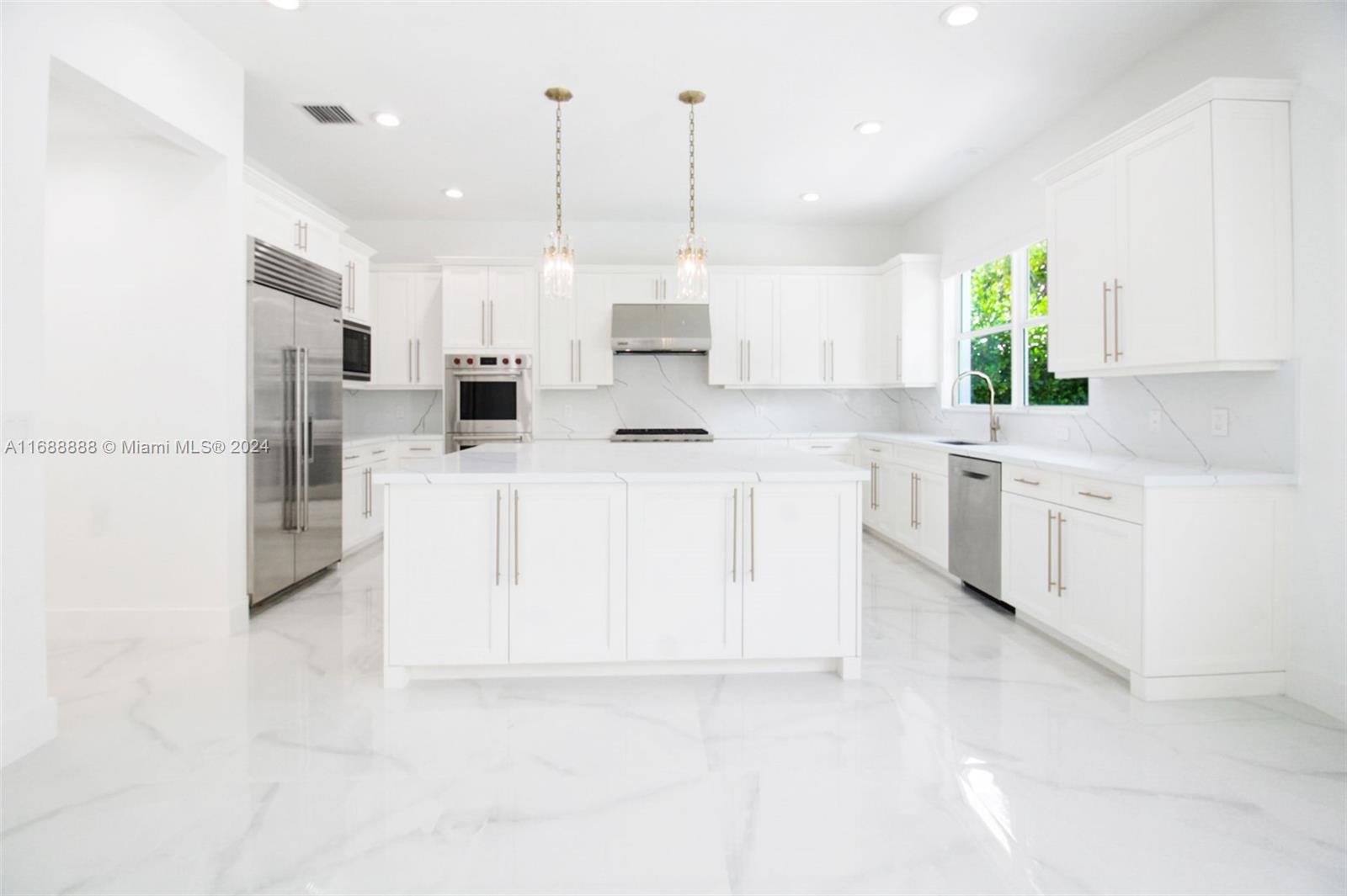 17411 Balaria Street Boca Raton, FL 33496 - Photo 6 of 51 Gallery Image 6