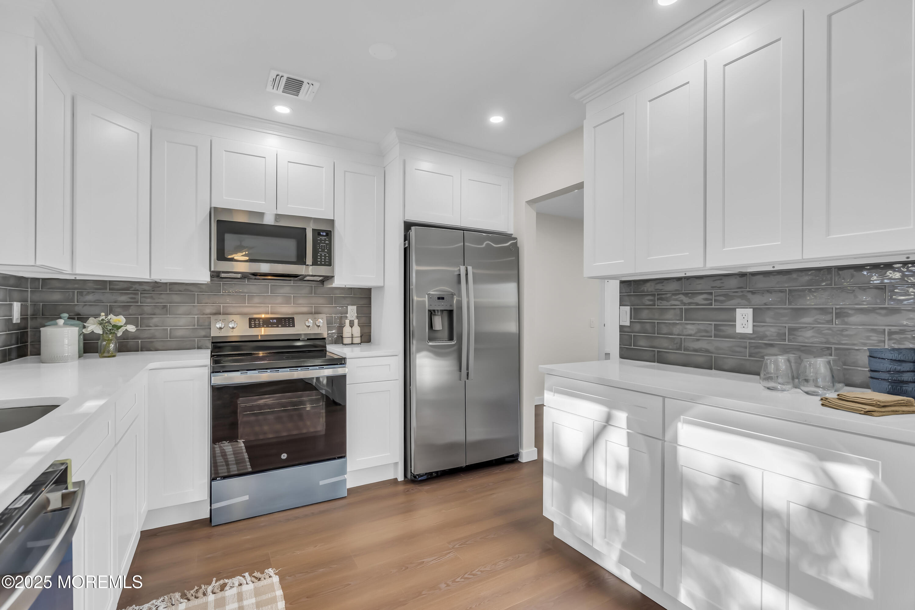 24 Churchill Road, Unit 71 Whiting, NJ 08759 - Photo 11 of 32 036_dsc08435_544